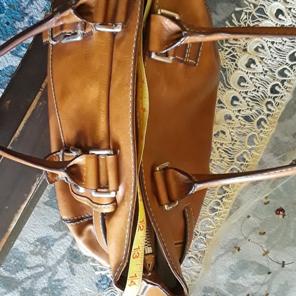 Michael Kors Purse - Picture 7 of 8